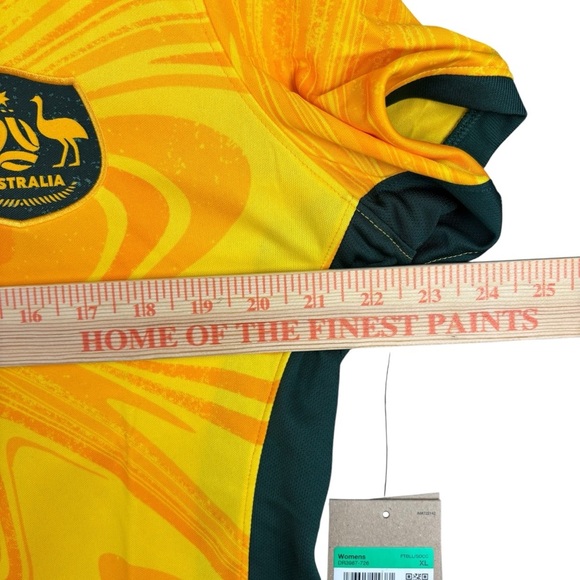 NWT Nike Authentic Australia Matildas 2023 Soccer Home Jersey Ladies XL - Picture 5 of 15